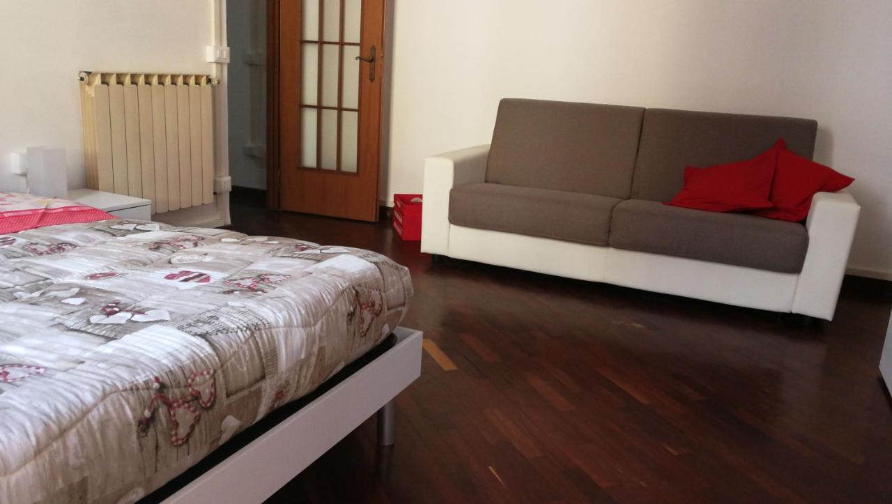 Appartement Dama Domus à Rome Extérieur photo